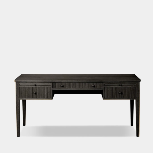 Bureau moderne réparé